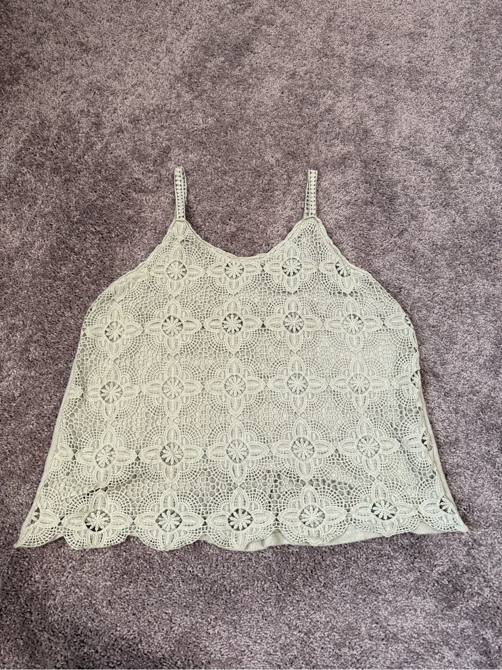 Daytrip Light Green crochet tank top with adjustable straps. Size Large SEE DESC